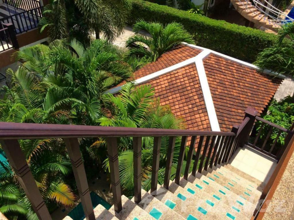 Private Pool & Jacuzzi Villa, Phratumnak, - 600m From The Beach, 711 Nearby